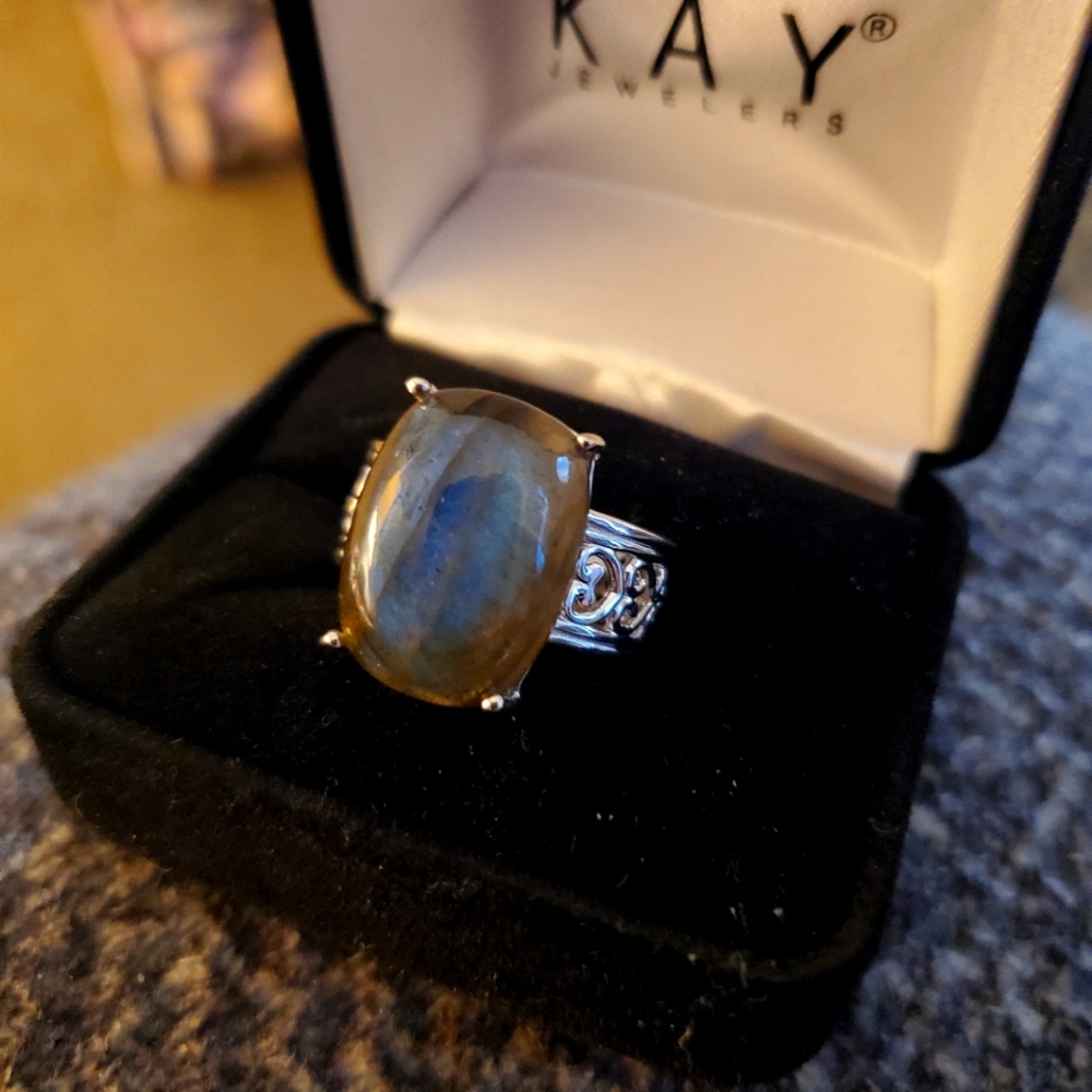 Sterling silver labradorite ring size 7 brand new marked 925